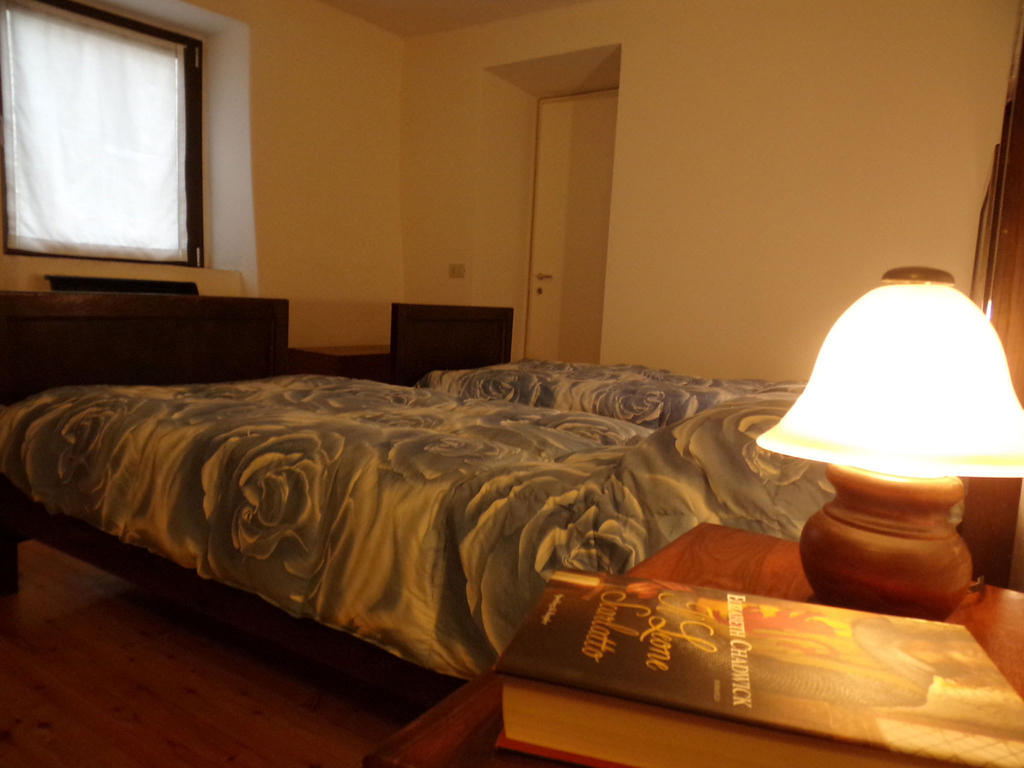 B&B Rocca Di Bajedo Pasturo Room photo